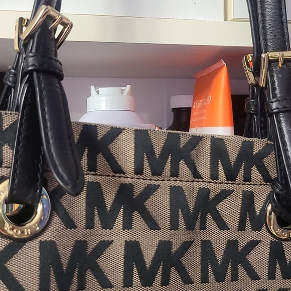 Bag - Picture 2 of 8